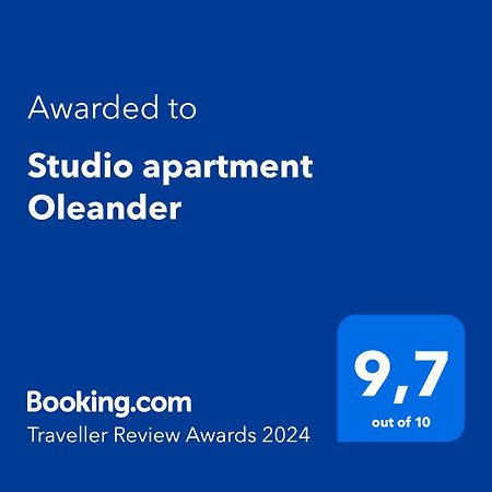 Studio Apartment Oleander Split Eksteriør billede